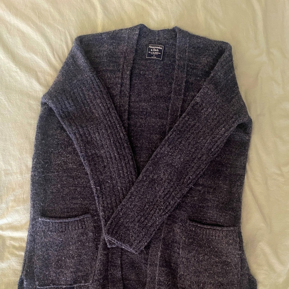 Navy Abercrombie cardigan